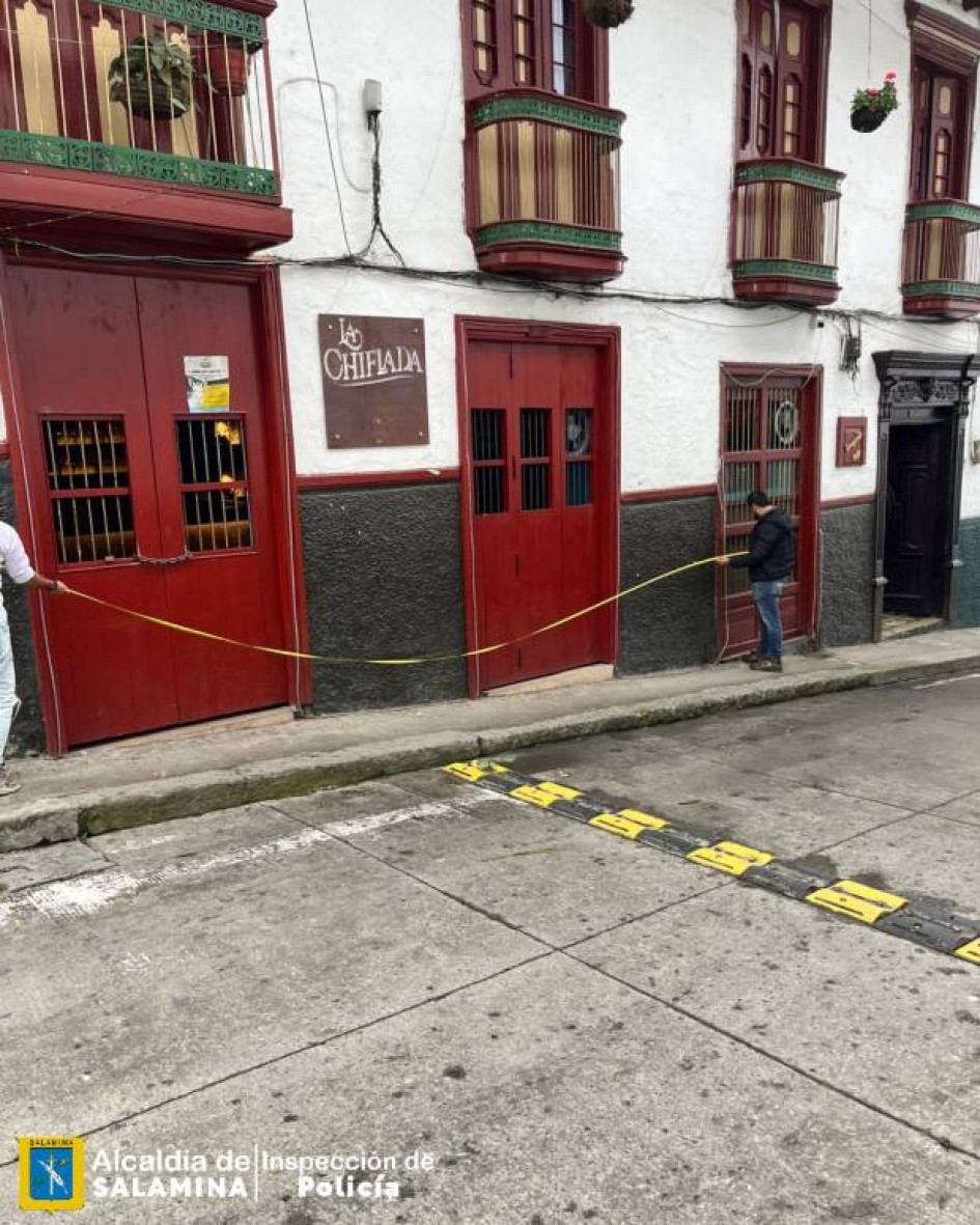 Fotos e imágenes I Facebook alcaldías I LA PATRIA  La Inspección de Policía de un municipio visitó un establecimiento con el fin de dar cumplimiento a la mediación entre la comunidad y un negocio por la que llaman perturbación auditiva. En otro reparan techos de casas urbanas y rurales. Además, dan opciones para ponerse al día con la DIAN. Y más reportes de Caldas.