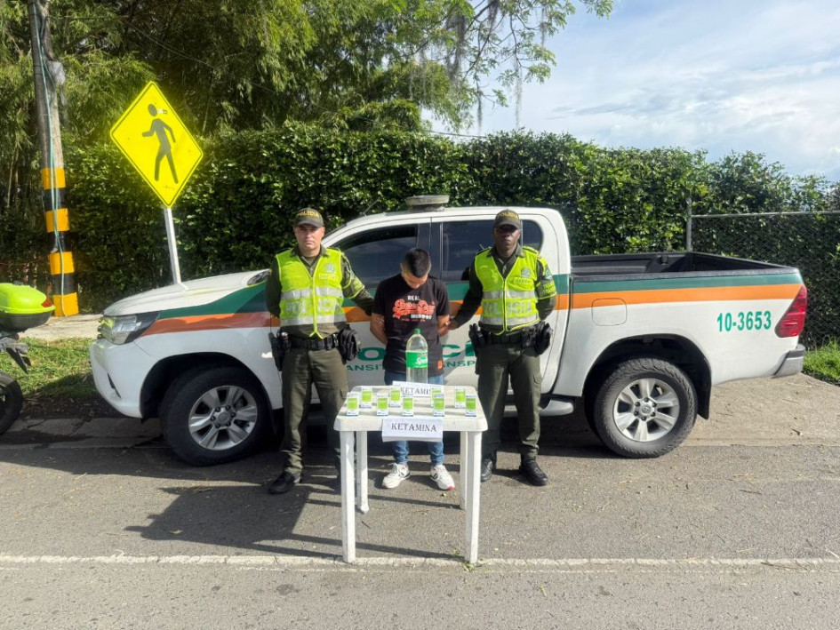 El hombre viabaja en bus desde Popayán hacia Pereira con 4.000 mililitros de ketamina, sustancia para hacer tusi 