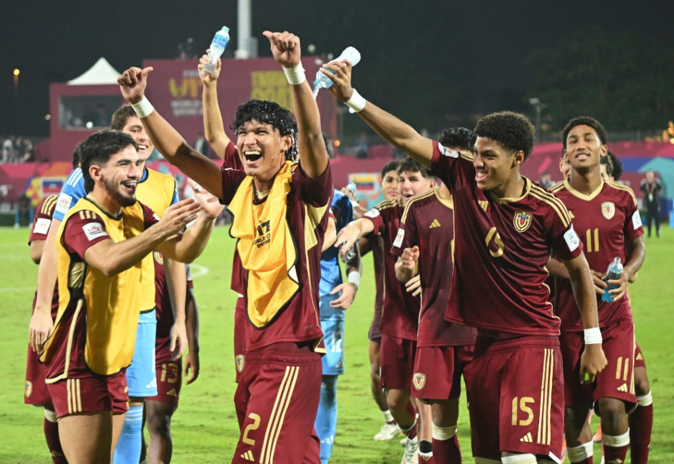Venezuela comanda el Grupo E y clasifica primera e invicta a los dieciseisavos de final del Mundial Sub-17 de Catar.