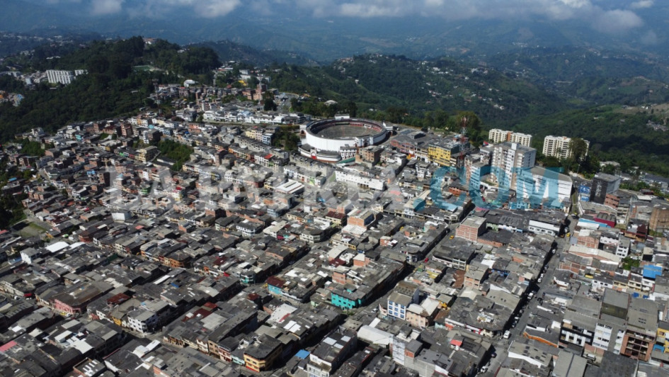 El departamento encara cinco frentes del futuro. Educación, empleabilidad, emprendimiento, cuidado y cultura y narrativa son los enfoques del nuevo espacio Caldas Hub Intergen, que trabaja por cambiar el concepto de envejecimiento por una longevidad productiva.