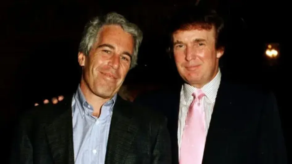 Jeffrey Epstein y Donald Trump en 1997.