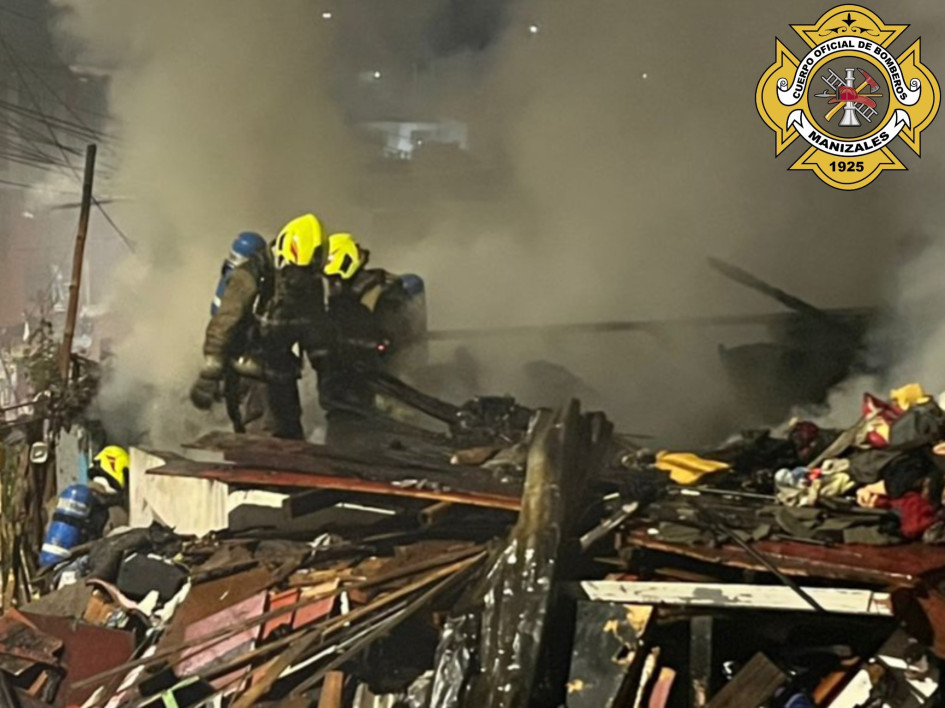 Una de las tres viviendas afectadas por el incendio tuvo pérdida total. La emergencia ocurrió en el barrio Galán de Manizales.