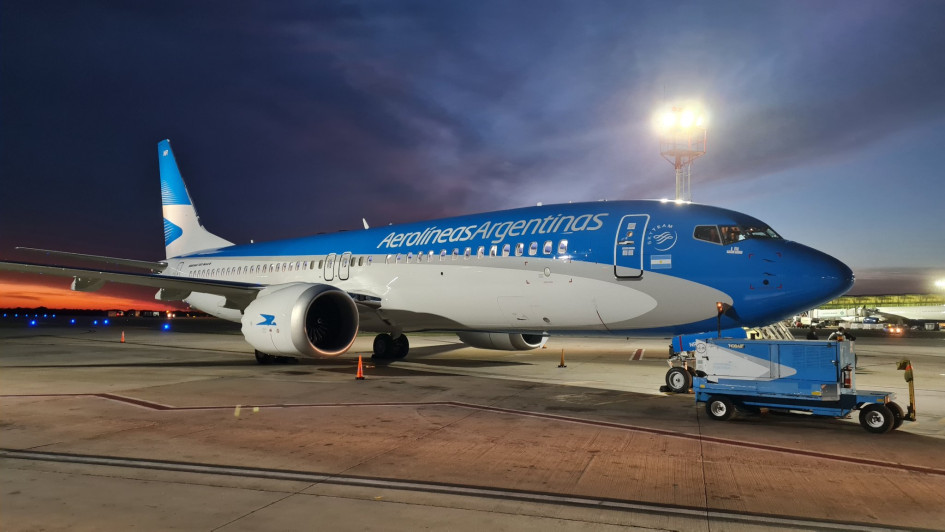 Boeing 737 MAX LV-KNR de Aerolíneas Argentinas.