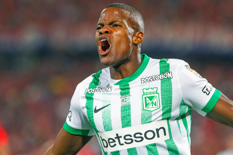 Con un gol de Andrés Román, Atlético Nacional le ganó la final a su clásico rival, Medellín, y se coronó nuevamente campeón de la Copa BetPlay Dimayor. El Verdolaga completa tres títulos al hilo en la competencia.