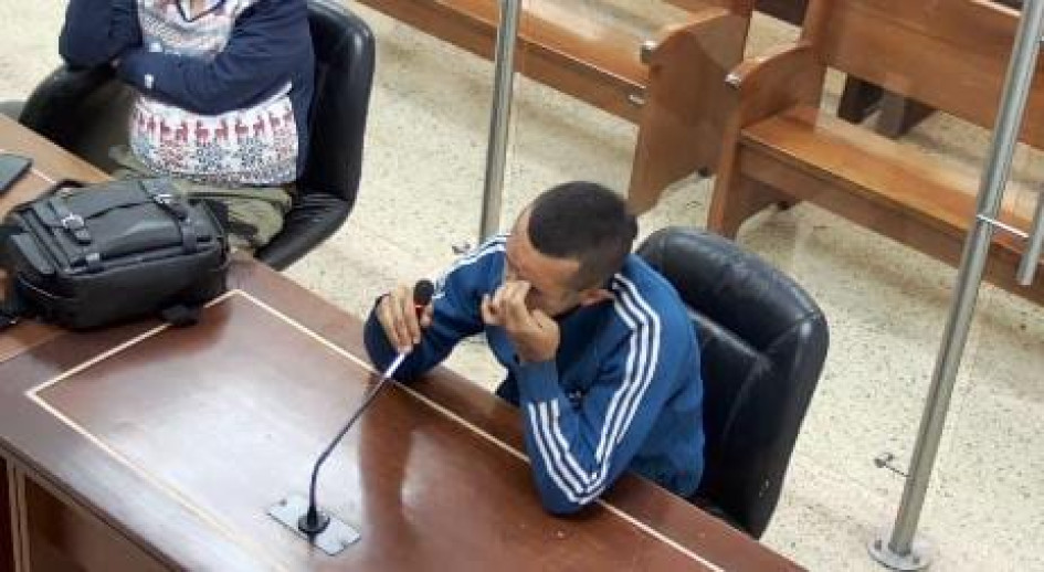 Daniel Fernando intentó robar a un taxista. El afectado se comunicó con otros conductores que golpearon al señalado antes de entregarlo a la Policía. En la foto, la audiencia a la que asistió LA PATRIA.