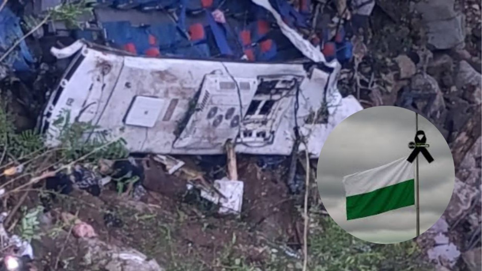 En el accidente murieron 16 estudiantes y el conductor del bus.