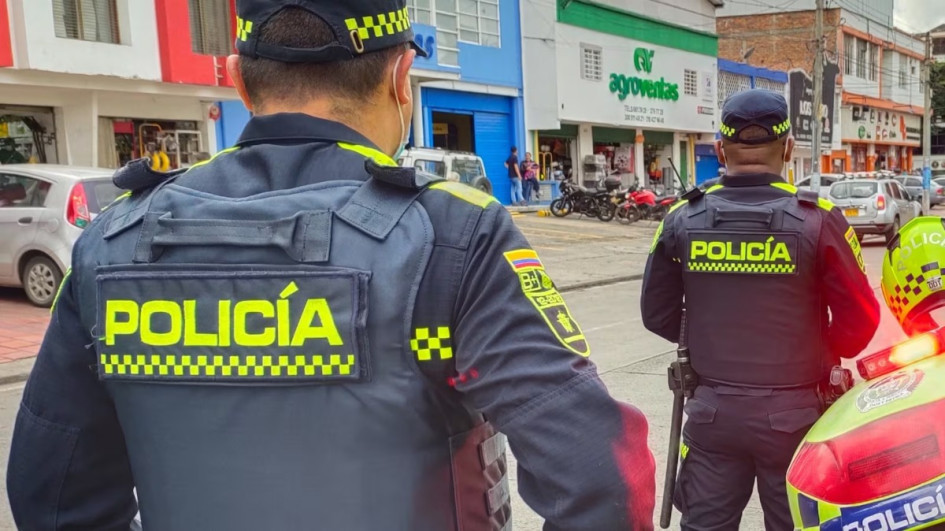 Vea las cifras clave de la seguridad en Manizales y en qué trabaja la Alcaldía para mejorar. Estas son la tasa de homicidios, el número de lesiones personales y la cantidad de hurtos. Habitantes de Manizales unen esfuerzos para recuperar espacios invadidos por la delincuencia. Buscan con campañas de prevención mermar la violencia, los homicidios y la drogadicción.