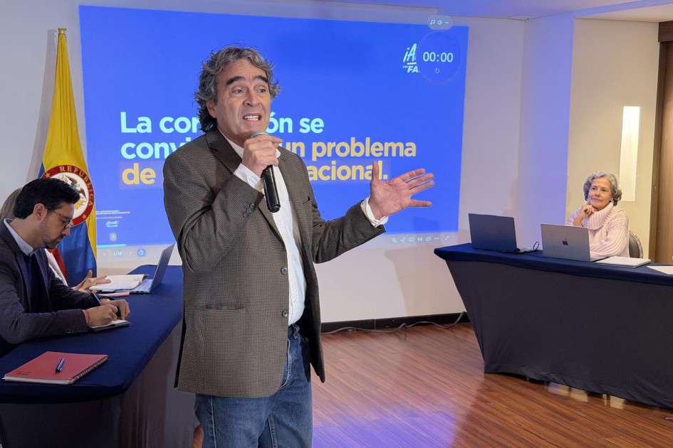 Sergio Fajardo, precandidato presidencial del partido Dignidad & Compromiso.