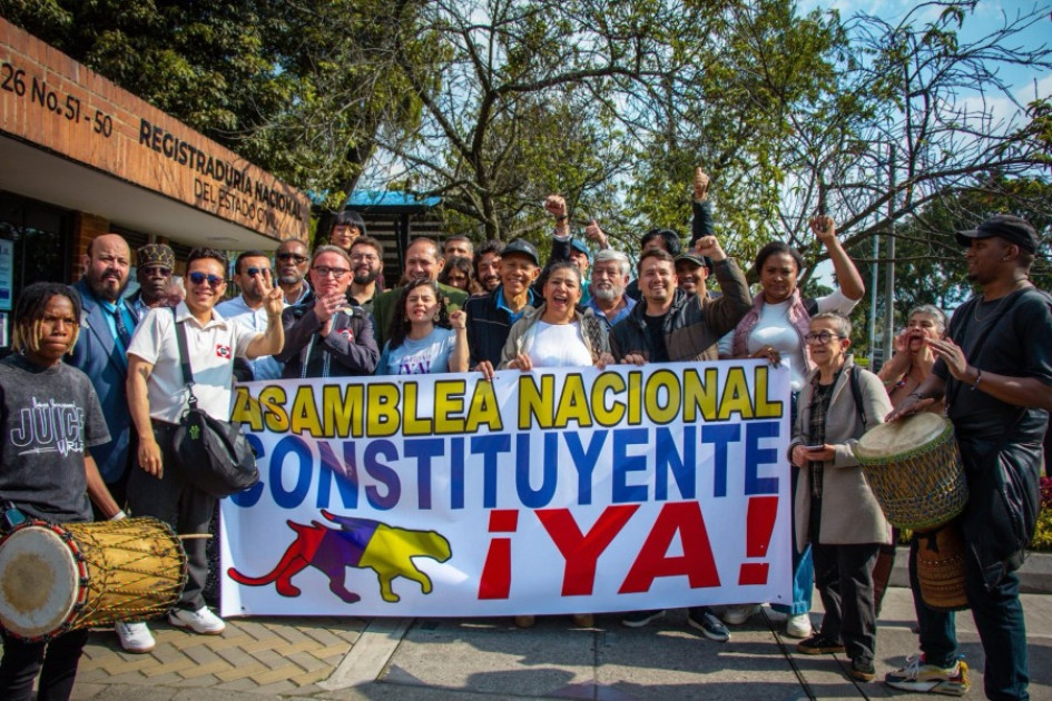 "Se ha inscrito el comité ciudadano por la Asamblea Nacional Constituyente en la Registraduría Nacional. El pueblo no se debe dejar quitar su poder de transformar a Colombia y progresar", escribió Gustavo Petro en X.