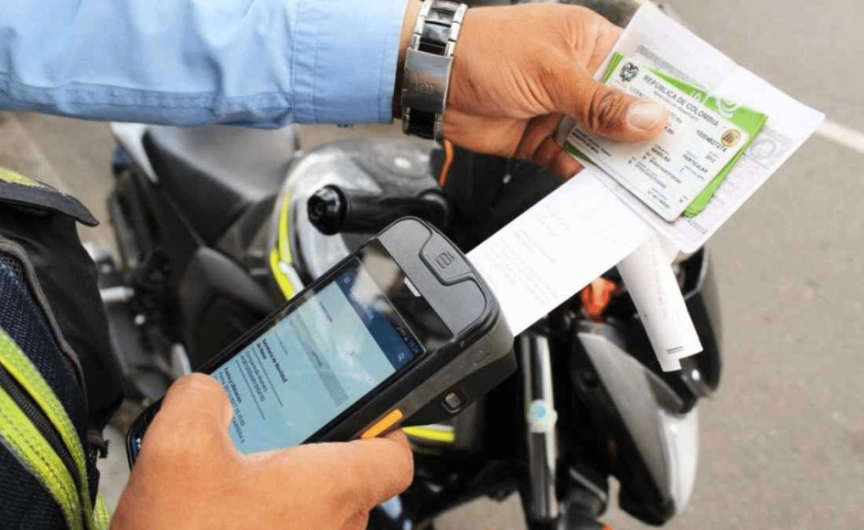 Un guarda terminó condenado a 96 meses por el delito de concusión. Le planteó a una mujer tener relaciones o pagar $200 mil, a cambio de no multarla.