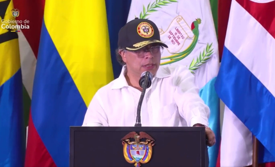 Gustavo Petro, presidente de Colombia en la II Cumbre de los Pueblos Étnicos del Caribe Occidental, San Andrés.