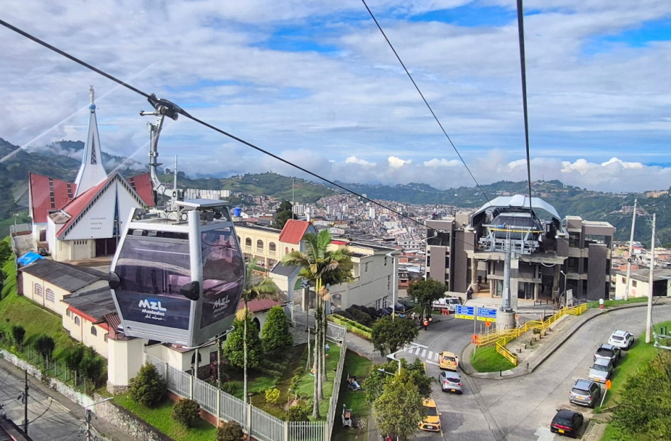 Esta es la estación Fátima de la línea 3 del cable aéreo de Manizales. Se estrena este viernes (5 de diciembre) y así ya están en servicio las cuatro estaciones del sistema de transporte inaugurado el 29 de septiembre de este 2025.