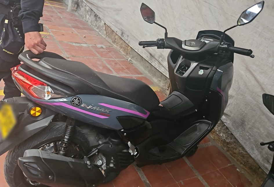 La moto figuraba como robada.