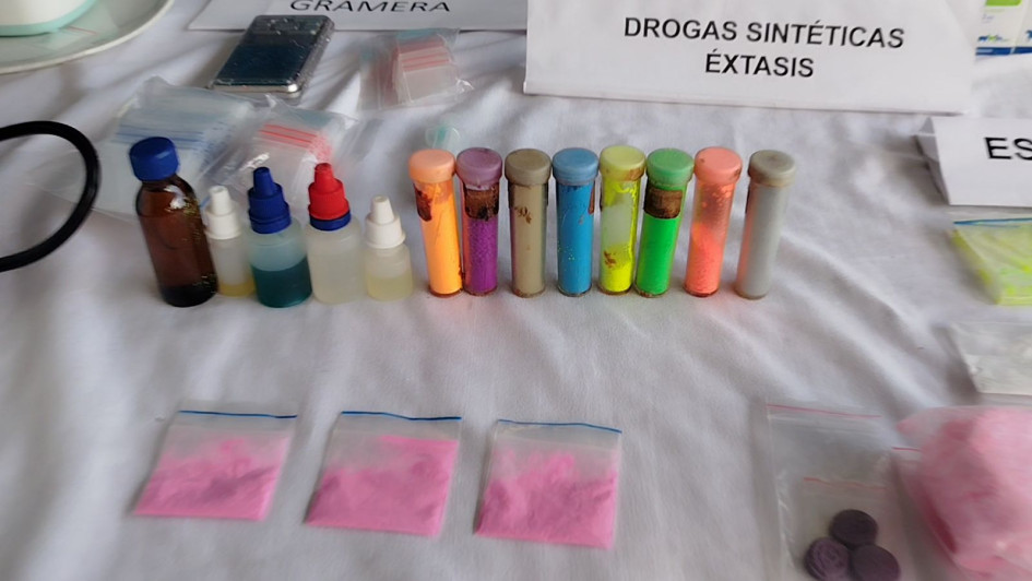 Parte de lo incautado.