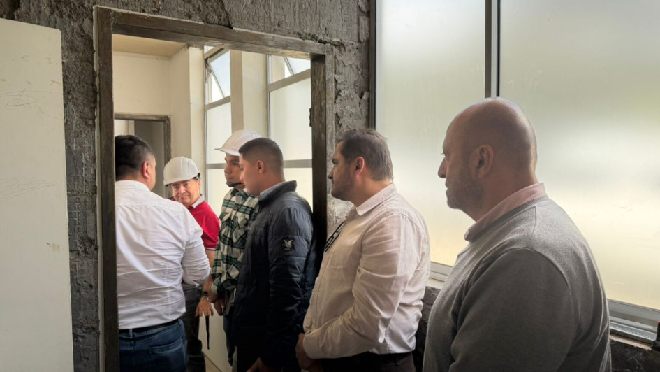 El comité de obra en el Hospital San José del municipio de Aguadas.