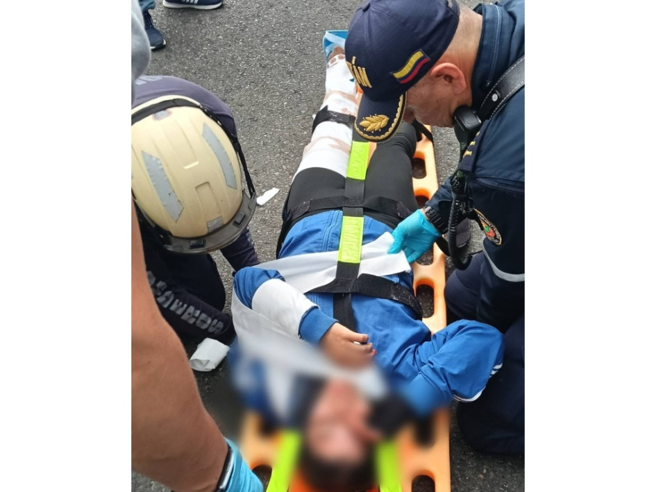 Las dos mujeres involucradas en el choque resultaron lesionadas y las trasladaron al hospital San Rafael.