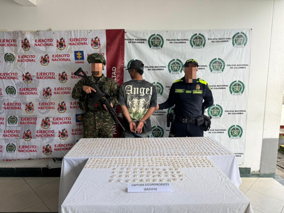 El capturado, con seis kilogramos de bazuco, estaría al servicio de Máxima.