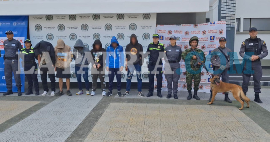 Foto | Cortesía | LA PATRIA  Los seis capturados son señalados de expender drogas en distintos barrios de Manizales.