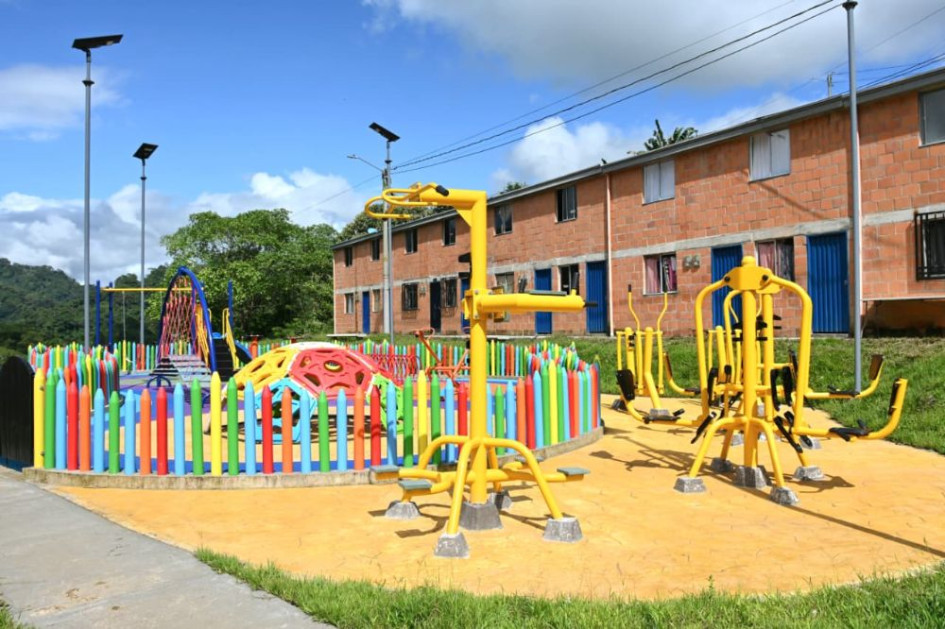 En el corregimiento de Santa Cecilia, en Pueblo Rico (Risaralda) construyeron un parque infantil aledaño a un proyecto de vivienda de 150 casas 