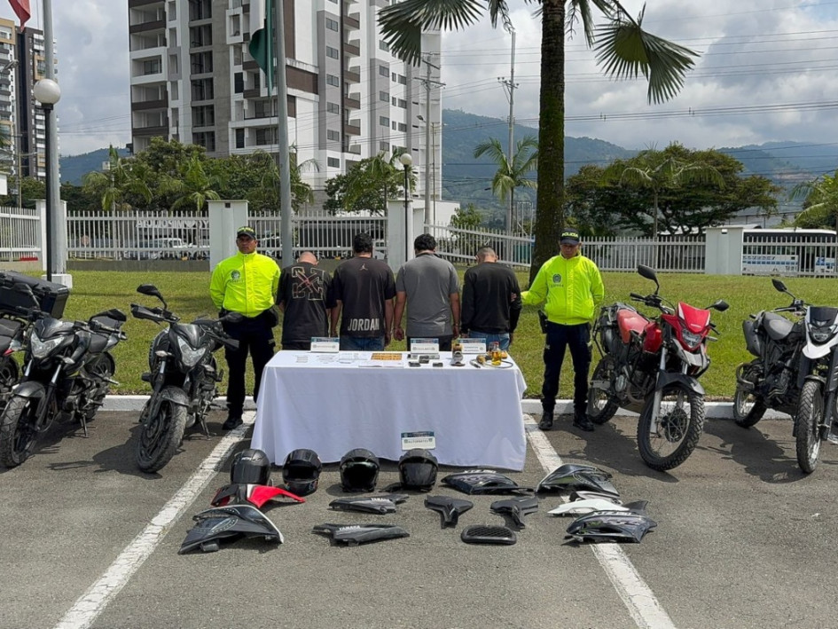 Motocicletas recuperadas en Armenia durante un operativo contra la alteración y comercialización ilegal de vehículos.