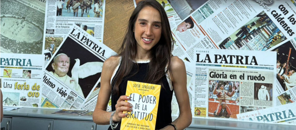 Sofía Spaggiari Pineda, emprendedora y escritora de Manizales, durante su visita a LA PATRIA. 