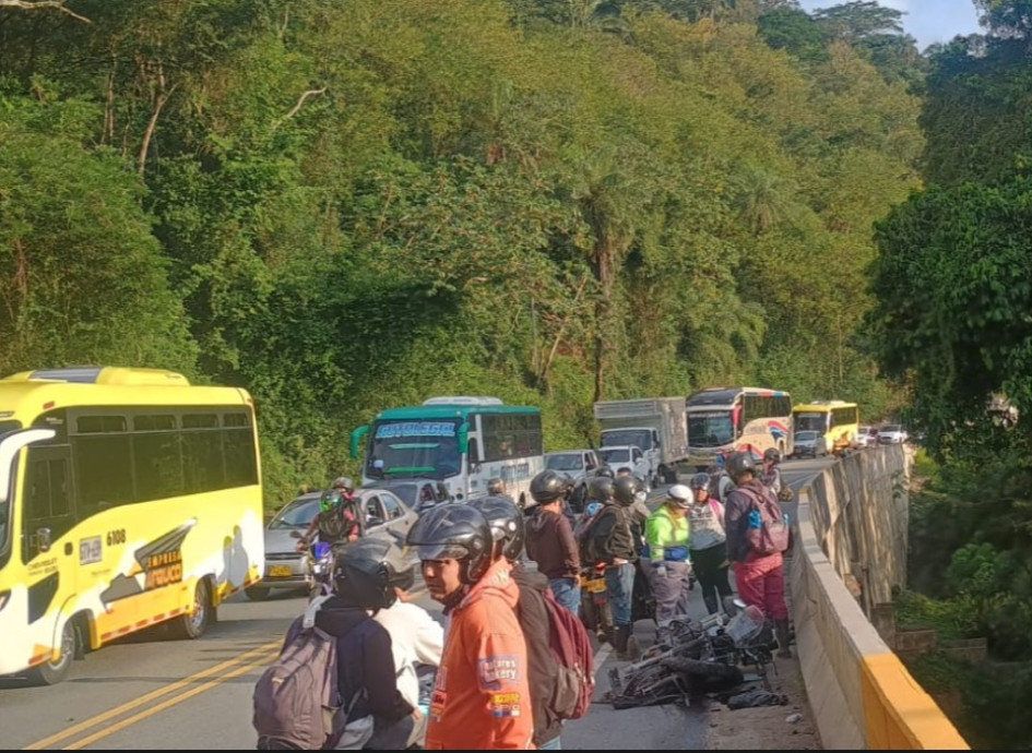 En el accidente fallecieron dos motociclistas al chocar de frente, uno es de Supía.
