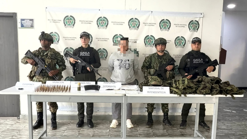 La mujer fue capturada tras meses de seguimiento y quedó a disposición de la justicia por varios delitos.