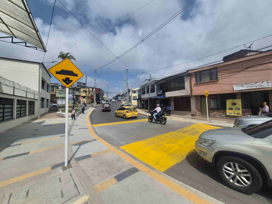 Solicitan taches en el bulevar de San Jorge