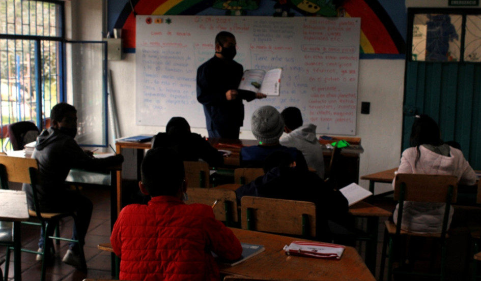 Maestros expresan inquietudes laborales