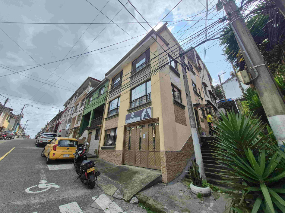 Humedad en casas del barrio El Bosque