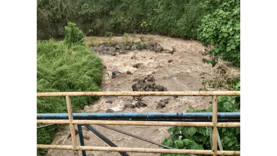 La Unidad de Gestión del Riesgo atiende afectaciones por lluvias intensas en Manizales. Ya hay tres estaciones con más de 200 mm de precipitación acumulada.