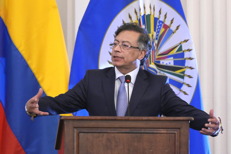 El presidente de Colombia, Gustavo Petro, habla en una reunión protocolar del Consejo Permanente en la sede de la Organización de los Estados Americanos (OEA) en Washington (EE. UU.).