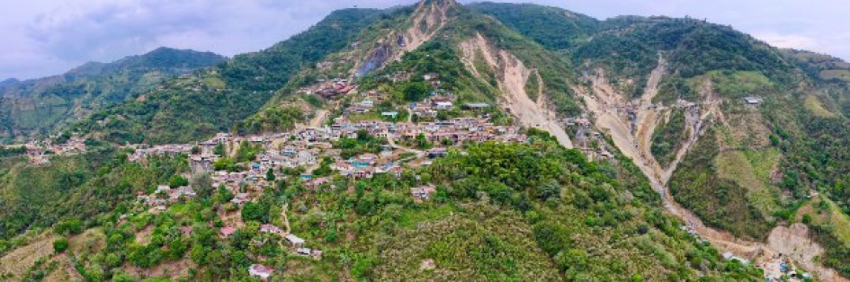 Foto de la Alcaldía de Marmato| LA PATRIA  Marmato. Los integrantes del grupo ejecutaban actividades de explotación minera sin cumplir los requisitos legales, utilizando explosivos, maquinaria pesada y procesos de cianuración y refinación que excedían lo límites permitidos.