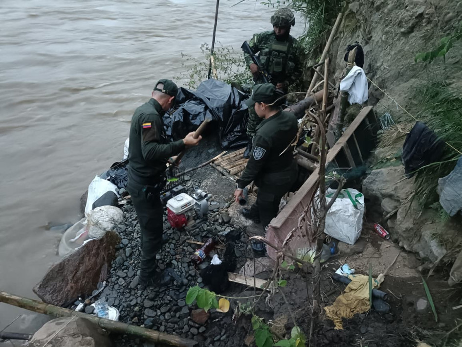 Hasta 12 años de prisión puede pagar quien lleve a cabo la explotación ilegal de minerales.