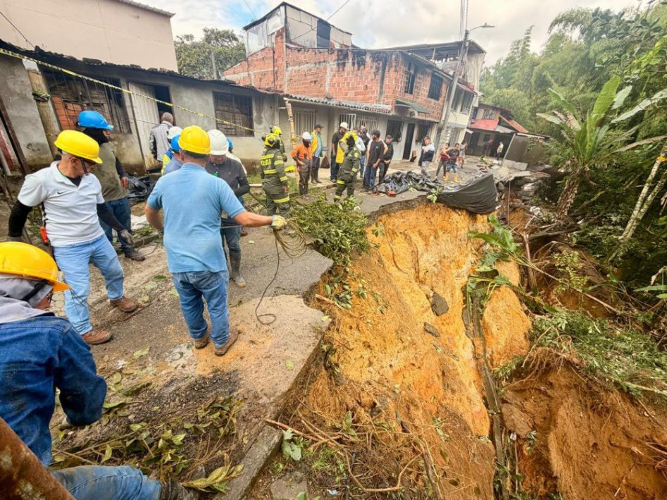 Hasta nueva orden, la vía de acceso al barrio tendrá restricción para el transporte público y visitantes.