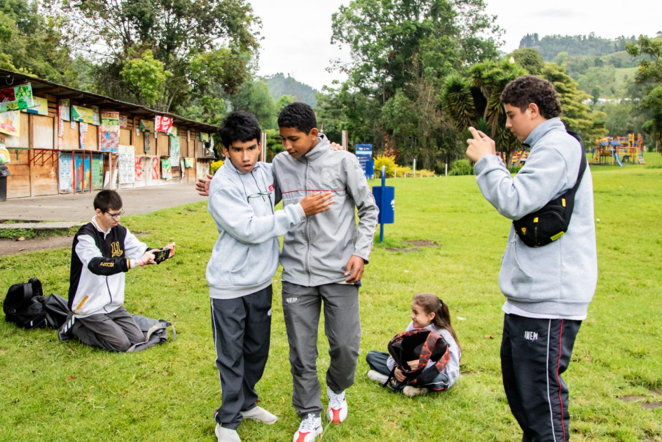En Manizales estudiantes con discapacidad realizan cortometraje con celulares