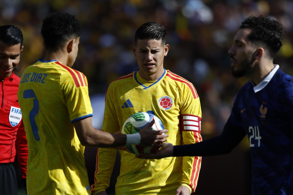 James Rodríguez, capitán de Colombia, es señalado por su bajo rendimiento en la doble fecha de partidos amistosos que jugó la Selección en su preparación para el Mundial 2026.