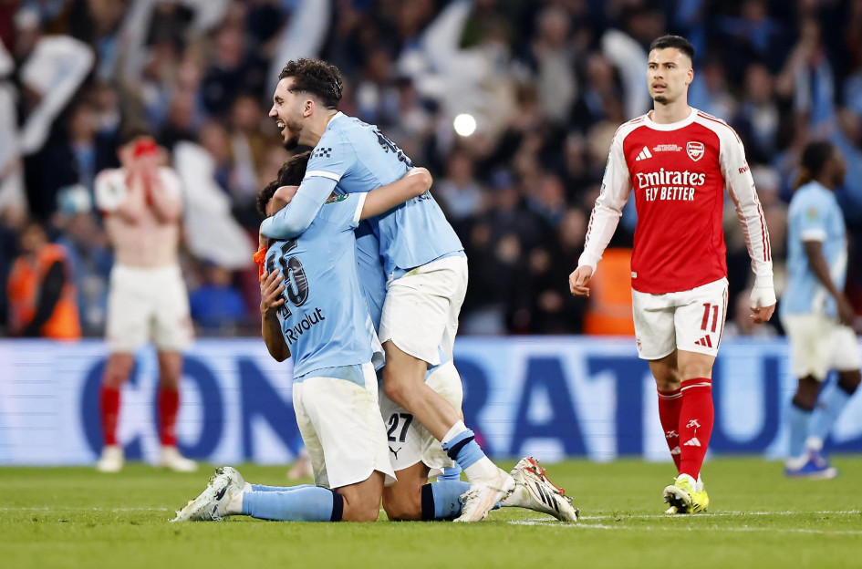 Arsenal pierde la Copa de la Liga ante el Manchester City, a pesar de la eliminación en la Liga de Campeones