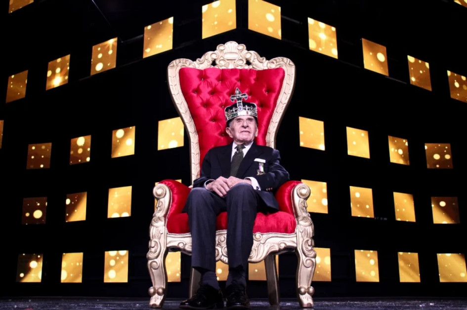 Así sorprendieron en Sábados Felices al humorista Hugo Patiño, el “Príncipe de Marulanda”