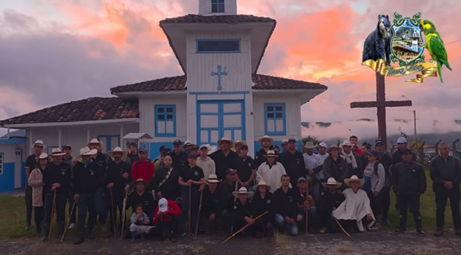 En la vereda El Oro (Riosucio, Caldas), una reunión encendió una disputa histórica entre campesinos e indígenas que reclaman su propiedad sobre terrenos en la zona. La Agencia Nacional de Tierras y la Alcaldía no tienen clara la frontera de los predios. Esto responden las entidades.