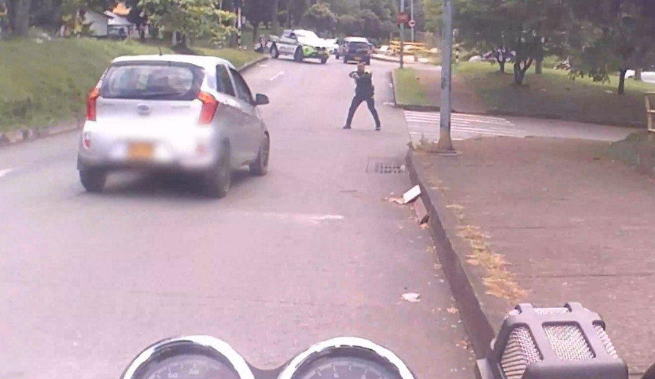 El hombre fue finalmente interceptado a la altura de los semáforos del Parque Industrial.