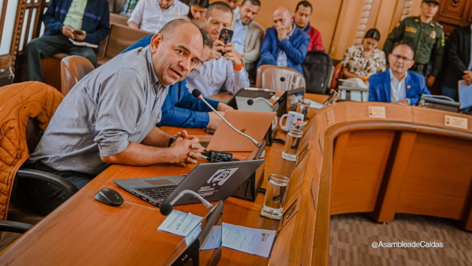  Luis Alberto Giraldo, diputado de Caldas por el Nuevo Liberalismo. 