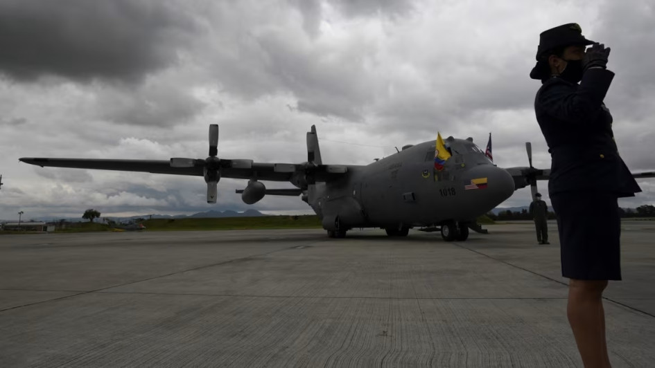 El Gobierno de Ecuador lamentó el accidente de el avión Hércules C-130 de la Fuerza Aérea Colombiana