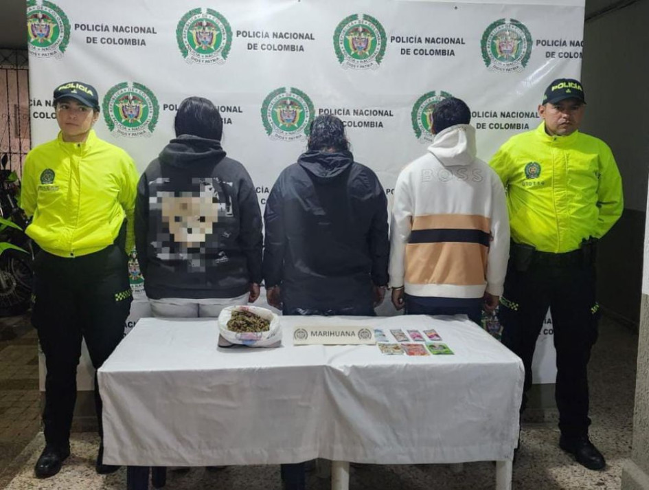 Durante las diligencias fue hallada una cantidad de marihuana para la elaboración de 300 cigarrillos