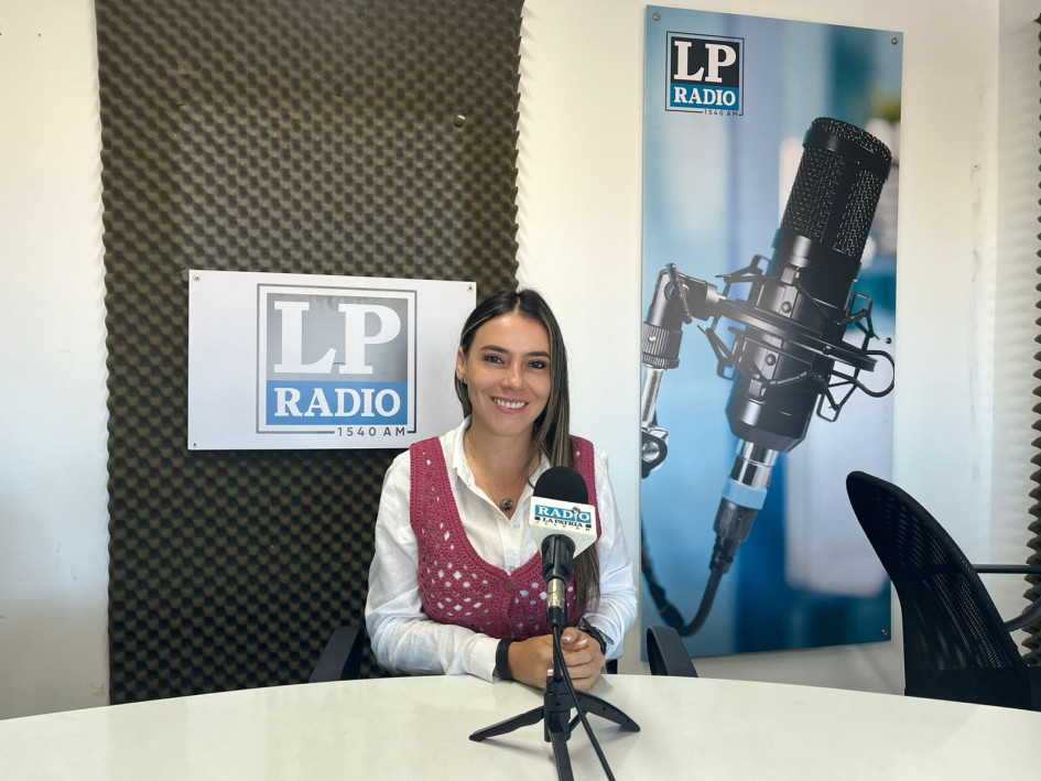 Karen Suárez, diputada de Caldas por el Partido Centro Democrático, durante su visita a LA PATRIA Radio.