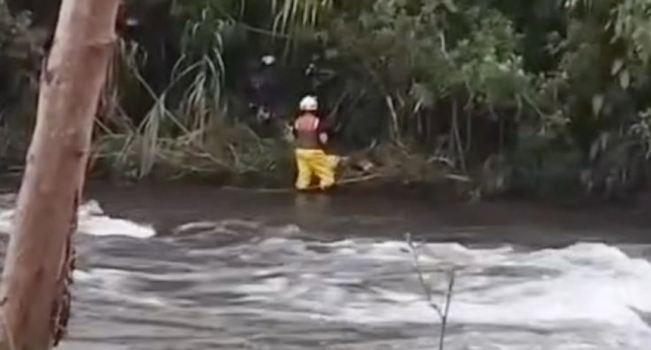 El hombre fue arrastrado por la corriente y lo encontraron en el sector conocido como La Cristalina 