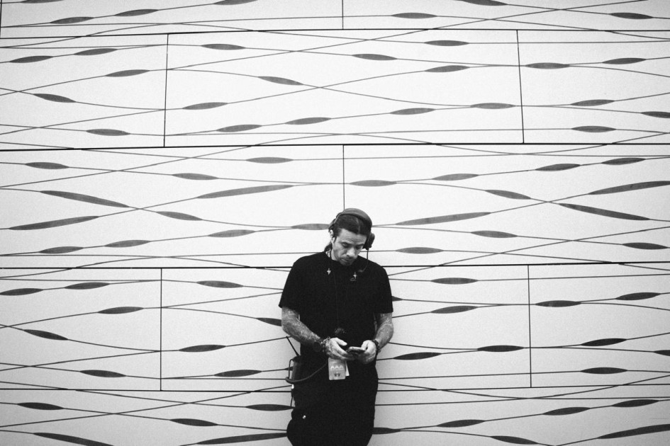 El colombianos Teo Echeverría es el encargado de diseñar y producir conciertos de artistas de talla internacional como Ricky Martín y Maluma 