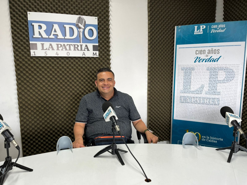 Víctor Caicedo denunció que en este caso se presentó una persecución y su hermana no tiene relación con su actividad política.