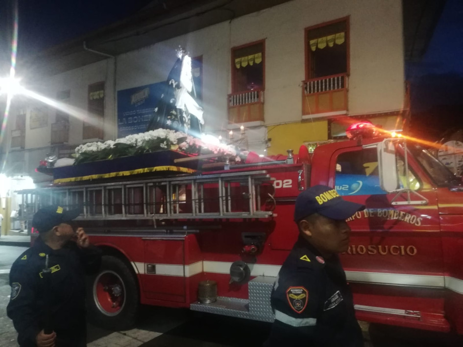 Con la procesión de la Virgen de los Dolores, los riosuceños dieron comienzo a la Semana Santa el sábado (27 de marzo).