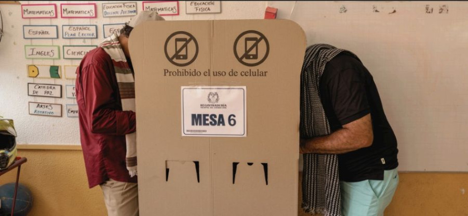 Recuerde portar su documento de identidad para ejercer su derecho al voto.